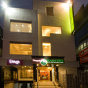 222203 exterior sq128
