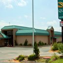 Quality inn ok133 exterior 4 j sq128