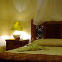98513 zimmer1 sq128