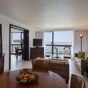 Suite 635607142823948550 sq128