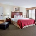 2631759 holiday inn brunswick i 95 exit 38 guest room 1 def original sq128