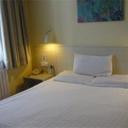 Interior 635916020193640731 sq128