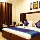 750883 12415385 4 w original sq128