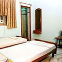 Cal1y4 hotel sq128