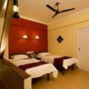 Ambadys palmgrove club front sq128