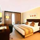 Traders dubai 091220090911125027 sq128