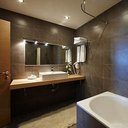 Bathroom 635344976075819421 sq128