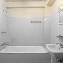Suite 635554600363702674 sq128