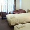 Shs15k hotel sq128