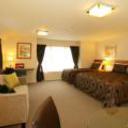 Alexander inn auckland 020320120606228856 sq128