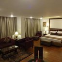 Suite 636022712848040902 sq128