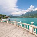 Balcon sur le lac charmant T3 avec vue spectaculaire